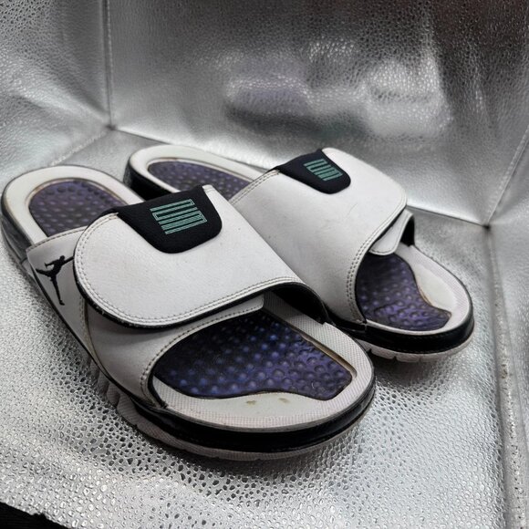 Size 10 Nike Air Jordan Hydro XI Easter Emerald Mens Slide Sandals AA1336-117 - Picture 3 of 12